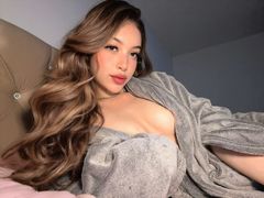 WillowDior - female with brown hair and  small tits webcam at LiveJasmin