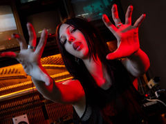 WillowFoley - female with brown hair webcam at LiveJasmin