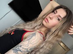 WilonaHiett from LiveJasmin