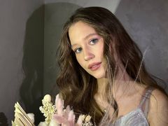 WinonaManon from LiveJasmin