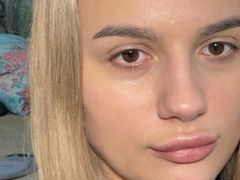 WinterReplenski from LiveJasmin