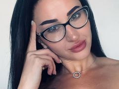 Witcha from LiveJasmin