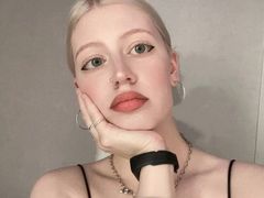 XannyLeenn from LiveJasmin