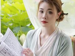 Xiaomumu from LiveJasmin