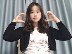 XieHuix from LiveJasmin