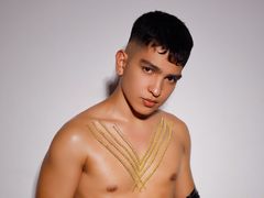 XoanWalton - male webcam at LiveJasmin