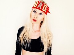xSweetestSinxx - blond female webcam at LiveJasmin