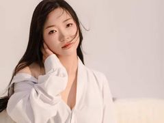 XuanJuan from LiveJasmin