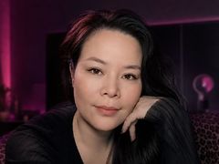 YanisLau - female with black hair and  big tits webcam at LiveJasmin