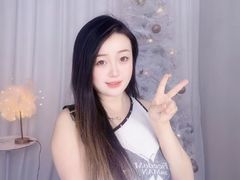 Yanqiiong from LiveJasmin