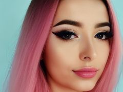 YasrielKaro - blond female webcam at LiveJasmin