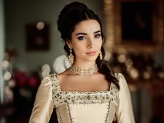 YasrielKaro - blond female webcam at LiveJasmin