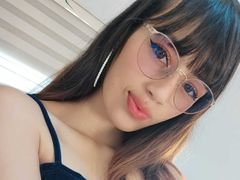 YiyisMarthin from LiveJasmin