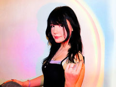 YonaBowman - female with black hair webcam at LiveJasmin