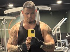 YoucefThompson from LiveJasmin