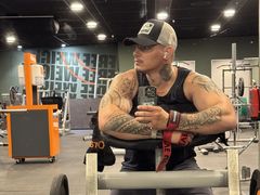 YoucefThompson - male webcam at LiveJasmin