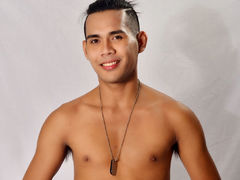 yoursoldierboi - male webcam at LiveJasmin