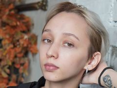 YuetteFreuden from LiveJasmin