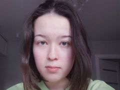 YukiWarncke from LiveJasmin