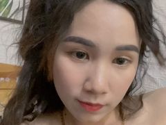 MiaJan - blond female with  big tits webcam at LiveJasmin