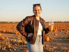 YvoneDiefendorf from LiveJasmin