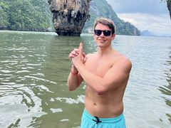 jamesfunGB from LiveJasmin