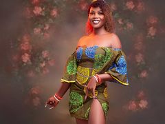 ZaiyaDew - female with brown hair and  big tits webcam at LiveJasmin