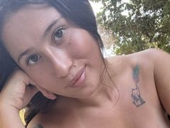 Zazadrip from LiveJasmin