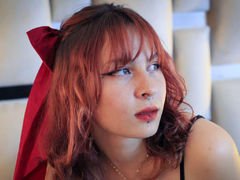 ZaziRose - female with red hair webcam at LiveJasmin