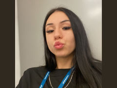 ZendayaCleo from LiveJasmin