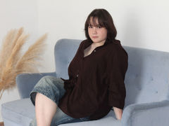 ZhenyaWilson from LiveJasmin