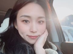 ZhiYue from LiveJasmin