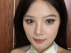 ZhouJunXiu from LiveJasmin