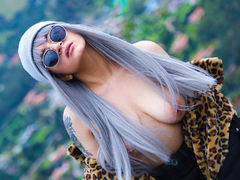 MayaEvanss - female with black hair webcam at xLoveCam