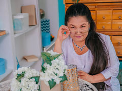 ZulfiyaBruce - female with black hair and  big tits webcam at LiveJasmin