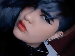 ZussanGravereign - female with brown hair and  big tits webcam at xLoveCam