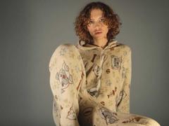 AaronFordd538 - blond shemale webcam at ImLive