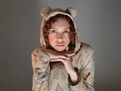 AaronFordd538 - blond shemale webcam at ImLive