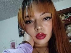 AbbieAllenn from xLoveCam