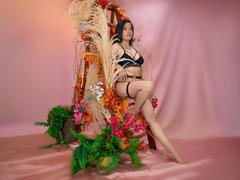 AbbiieMonroe from xLoveCam