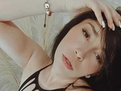 AbbyLewiis - female with black hair webcam at xLoveCam