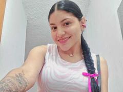 AbriilFoxxy - female with black hair and  big tits webcam at xLoveCam