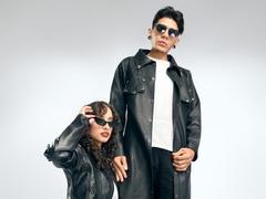 AbrilAndJulian - couple webcam at xLoveCam