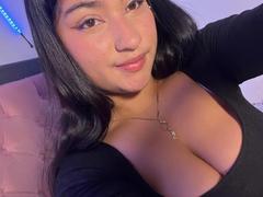 AbrilColleman from xLoveCam