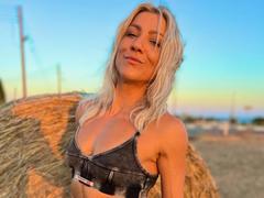 AbyAction-hot - blond female webcam at xLoveCam