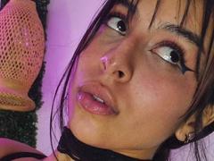 AdaWalton - female with black hair webcam at xLoveCam