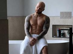 AdamMeyer - male webcam at xLoveCam