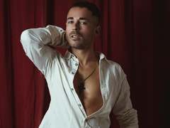 AdamsSanz - male webcam at xLoveCam