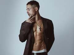 AdamsSanz - male webcam at xLoveCam