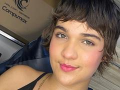 AdaraSweet - female webcam at xLoveCam